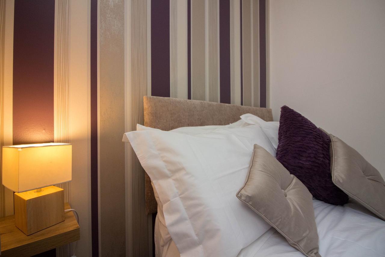 Lovely Sea Front House In Cleethorpes - Sleeps 6 Экстерьер фото