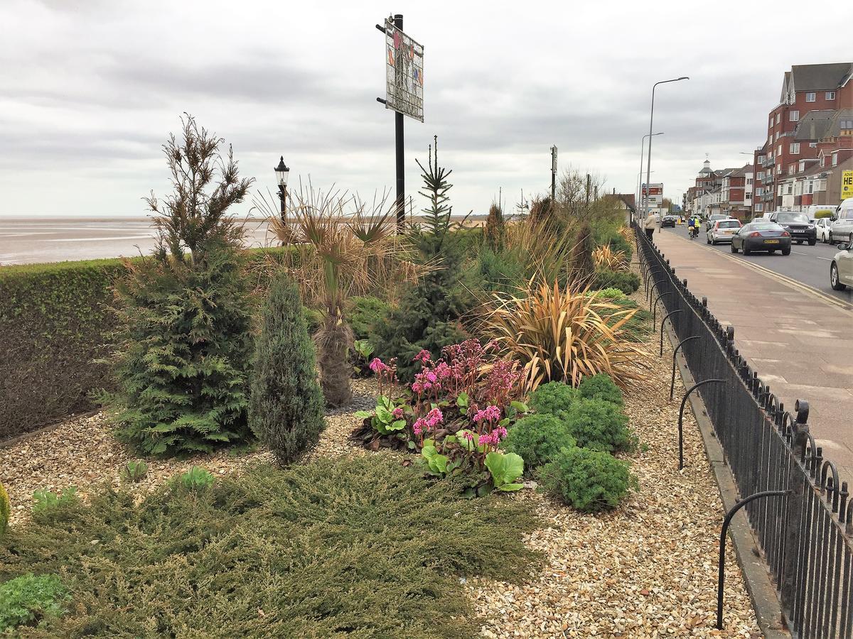 Lovely Sea Front House In Cleethorpes - Sleeps 6 Экстерьер фото